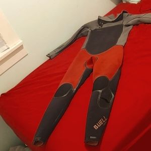 Wetsuit